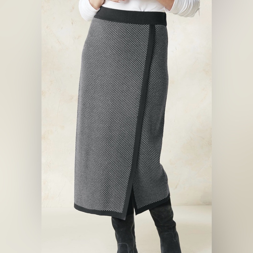 Coldwater Creek Black and White Skirt